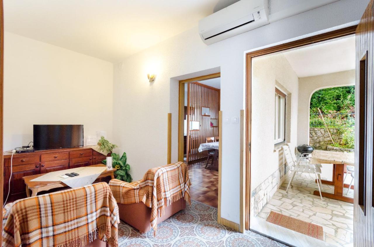 Apartments Mladen Jelica Icici Luaran gambar